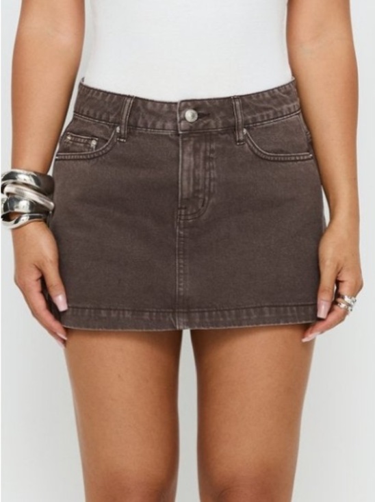Princess Polly Dresses & Skirts - Nicolina Low Rise Denim Mini Skirt Washed
Brown from Princess Polly
